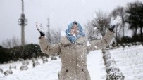 İstanbul'da üniversitelere 2 gün kar tatili verildi!