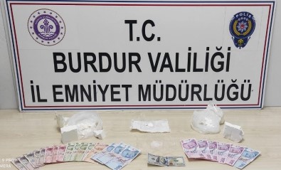 Burdur Polisinden  400 Bin Liralik Kokain Oerasyonu