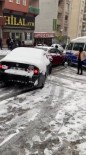 Bursa'da Yollar Buz Pistine Döndü, Kazalar Kaçinilmaz Oldu