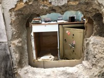 Gaziantep'te 1,5 Milyon TL'lik Film Gibi Kuyumcu Soygunu