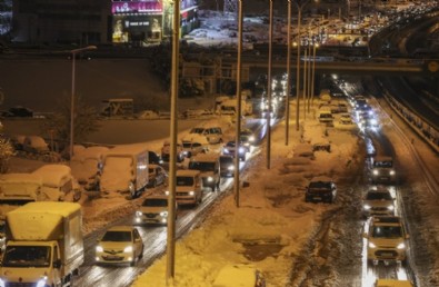 İstanbul'da flaş kısıtlama kararı! 13.00'a kadar...