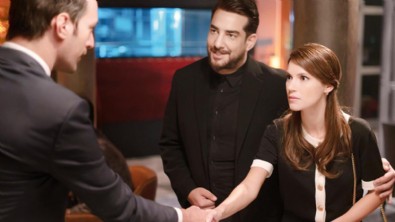 Camdaki Kız dizisinde flaş ayrılık! Ayrılık sebebi şok etti...