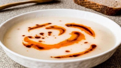 Etli Havuçlu Çorba Nasıl yapılır? Etli Havuçlu Kış Çorbası Tarifi