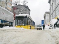 KARLA MÜCADELE - CHP'li İBB'nin liyakat anlayışı! Moskova'da karla mücadele eğitimi alan ekip tasfiye edildi
