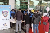 Polisten Hasta Yakinlarina Sicak Çorba