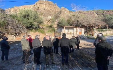 Turizm Bölgesi Assos'da Kaya Islah Çalismalari Sürüyor