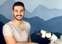 Uzman Dis Hekimi Sekerci'den 'Hollywood' Gülüsü Önerisi