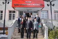 Vali Dr. Kizilkaya, Projeler Hakkinda Bilgi Aldi