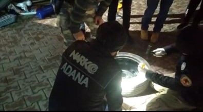 Yedek Lastikte 2 Kilo 950 Gram Esrar Ele Geçirildi