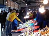 Balik Bol Olunca Vatandas Balik Haline Kostu