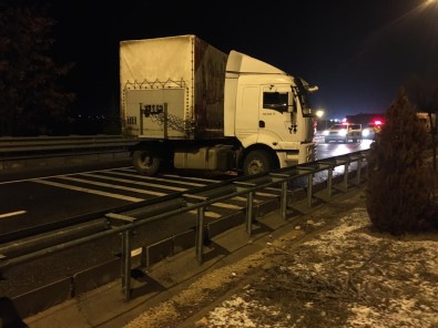 Buzlanma Kazalari Da Beraberinde Getirdi Açiklamasi 9 Yarali