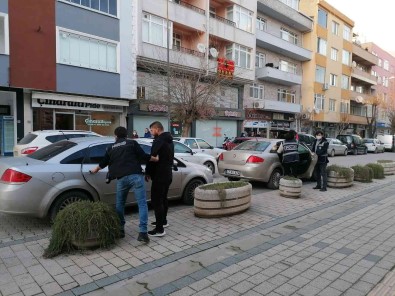 Çan'da Uyusturucu Operasyonu; 2 Tutuklama