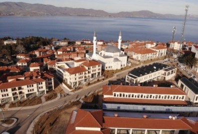 Depremin vurduğu Elazığ Sivrice yeniden inşa edildi!