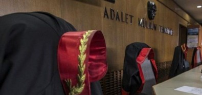 Hakim ve Savcı Maaşları Ne Kadar Oldu? 2022 Zamlı Hakim ve Savcı Maaşları