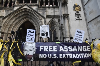 Meksika'dan Wikileaks'in Kurucusu Assange'a Siyasi Siginma Teklifi