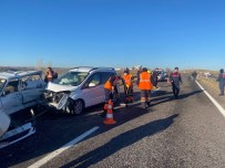 Nevsehir'de 5 Araç Birbirine Girdi