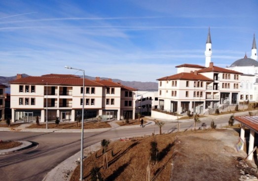 Depremin vurduğu Elazığ Sivrice yeniden inşa edildi!