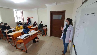 58'Lik Delikanlilar Üniversiteye Hazirlaniyor