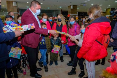 Kastamonu Belediyesi, Çocuklari Sinemayla Buusturdu