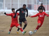 Sivasspor, U19 Takimi Ile Maç Yapti