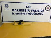 Balikesir Emniyeti Üç Günde Aranan 50 Kisiyi Yakaladi