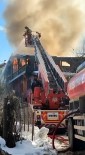 Bursa'da Iki Farkli Mahallede Çikan Yangin Korkuya Neden Oldu