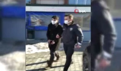 Büyükçekmece'deki Tasli Sopali Kavgada 6 Kisi Gözaltina Alindi