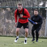 Dimitrios Kolovetsios Güç Topluyor