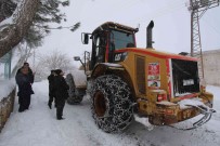 Hacilar'da Yogun Kar Mesaisi Sürüyor