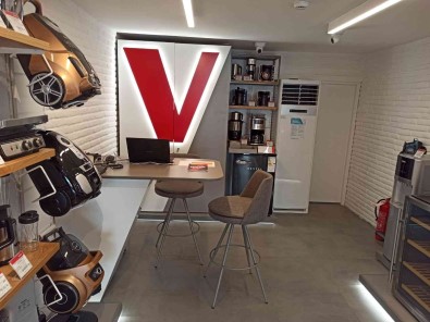 Izmir'in Yeni Vestel Ekspres'i Çankaya Konak'ta Açildi