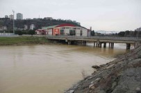 Karlar Erimeye Basladi, Akarsularin Debisi Yükseldi