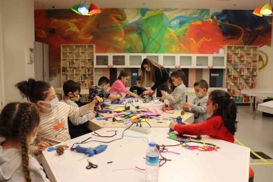 Kayseri Bilim Merkezi, 1 Yilda 50 Bin Bilimsevere Hizmet Verdi