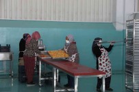 Oguzelili Kadinlar Kurutulmus Meyve Ihracati Hazirliginda