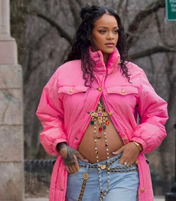 Rihanna'dan müjdeli haber!