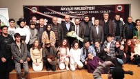 Akyazi'da Iki Farkli Tiyatro Oyunu Seyirci Ile Bulustu