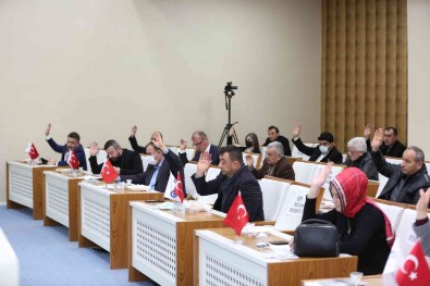 Baskan Sandikçi Açiklamasi 'Tüm Borçlarimizin Üstesinden Geldik'