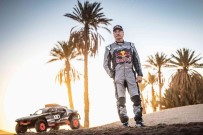 Dakar Rallisi'nin Dördüncü Gününde Carlos Sainz Kazandi