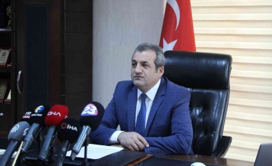 Il Saglik Müdürü Prof. Dr. Polat, 'Elazig'da Herhangi Bir Omicron Vakasi Tespit Edilmedi'