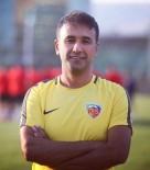 Kayserispor'da Mehmet Karakus Ile Yollar Ayrildi