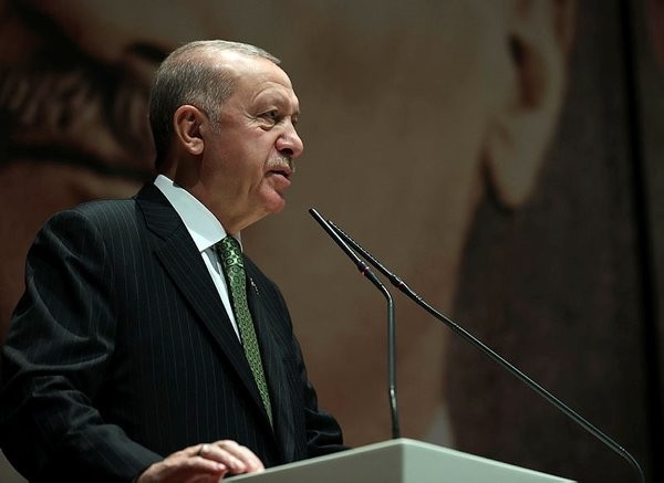 Başkan Erdoğan’ın faiz düşürme kararına halktan büyük destek