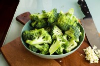 İBRAHİM SARAÇOĞLU BROKOLİ TARİFİ - İbrahim Saraçoğlu Brokoli Kürü: Brokoli Kürü Nasıl Yapılır? Brokoli Kürü Faydaları Nelerdir?