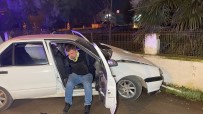 Polisten Kaçan Otomobil Kaza Yapti Açiklamasi 4 Yarali