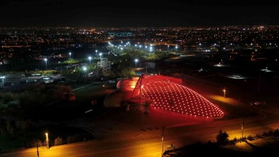 Tropikal Kelebek Bahçesi 375 Bin Ziyaretçi Agirladi