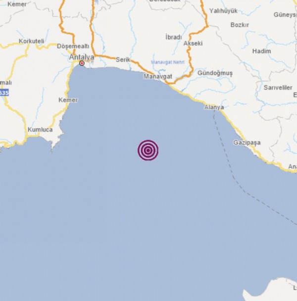 Antalya açıklarında korkutan deprem!