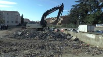 Kartal'da Sevimli Patiler Için Yeni Veterinerlik Binasinin Insaati Basladi