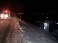 Bitlis'te Yolcu Otobüsü Devrildi Açiklamasi 15 Yarali