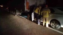 Kirikkale'de Otomobil Tira Çarpti Açiklamasi 1 Yarali