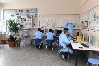 Mesleki Egitim Merkezilerine Kayitli Ögrenci Sayisi Yüzde 57 Artis Gösterdi