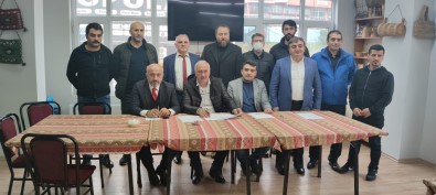 Gümüshaneliler Dernegi'nde Davut Karakas Güven Tazeledi