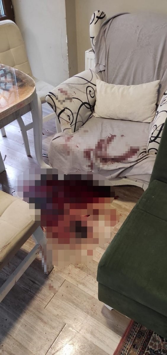 Kağıthane’de, çocuklarının önünde eşine 12 el ateş etti